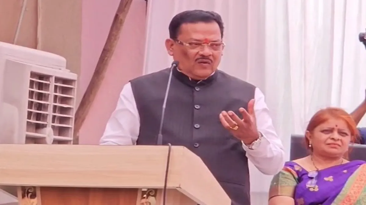  संजय सिरसाट का अजीबोगरीब बयान- India TV Hindi