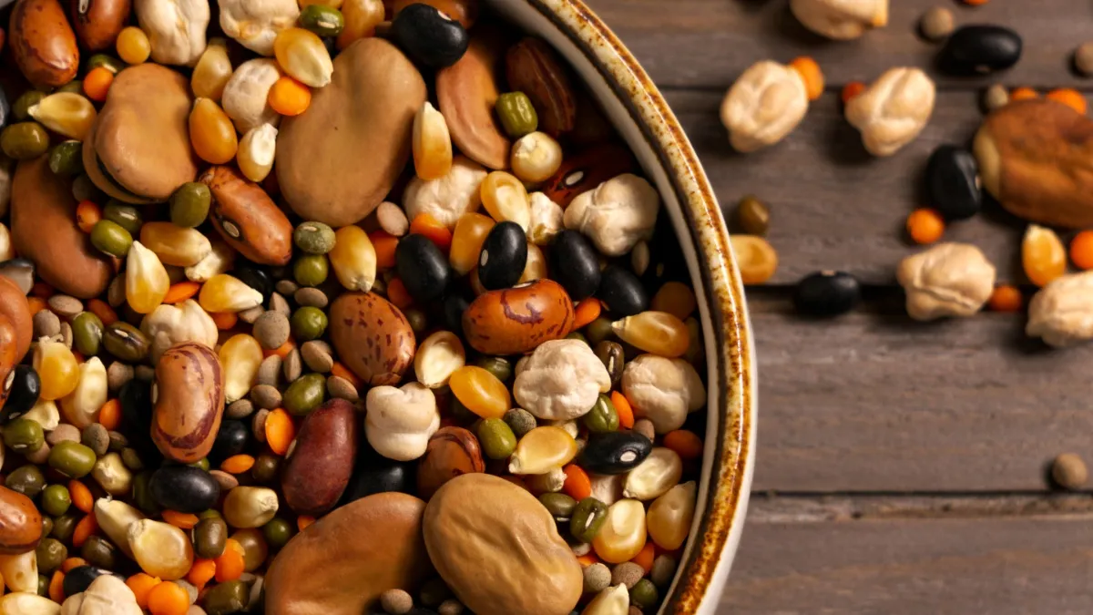 सुबह स्प्राउट्स और ड्राई फ्रूट्स - India TV Hindi