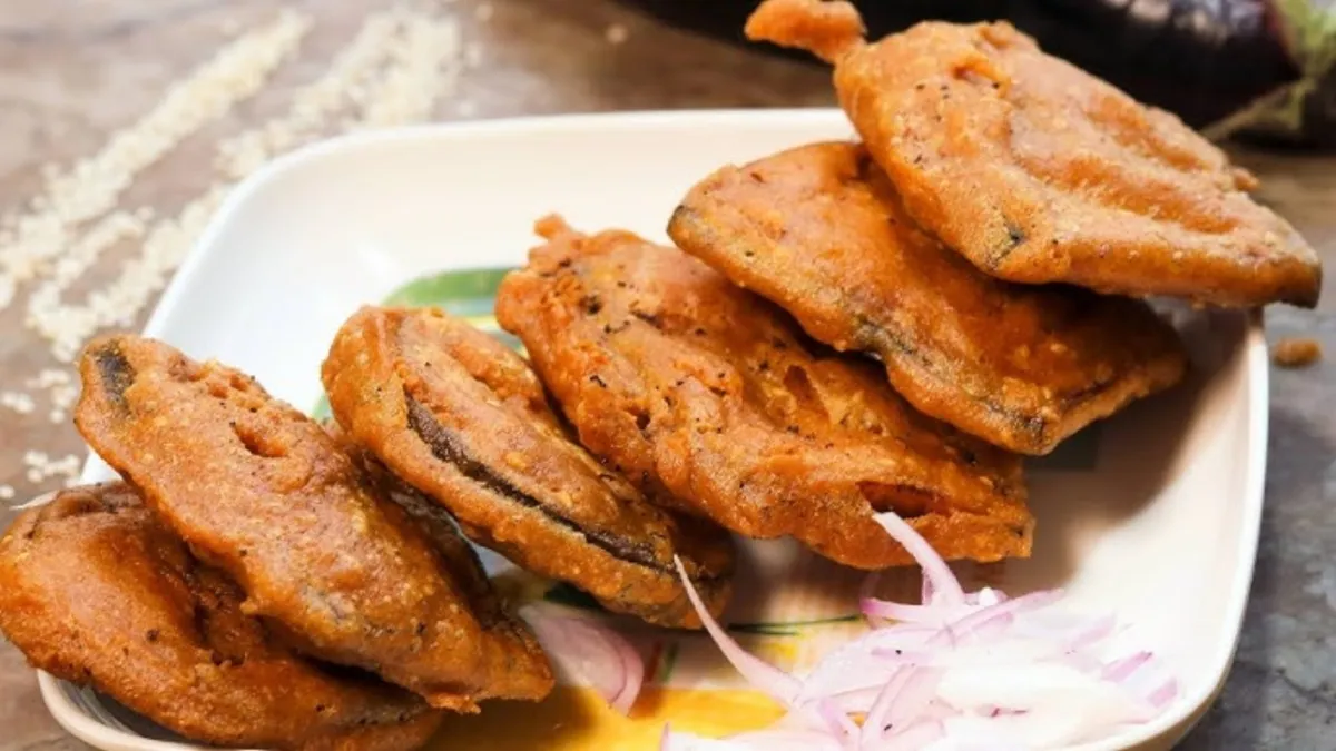 बैंगन के पकोड़े - India TV Hindi