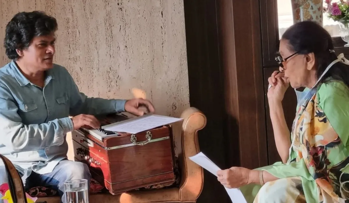 Sudeep Banerji on Asha Bhosle- India TV Hindi