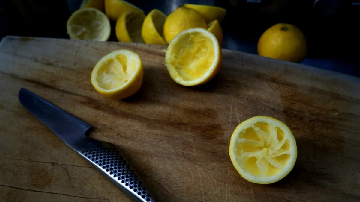 नींबू के छिलके के उपयोग- India TV Hindi