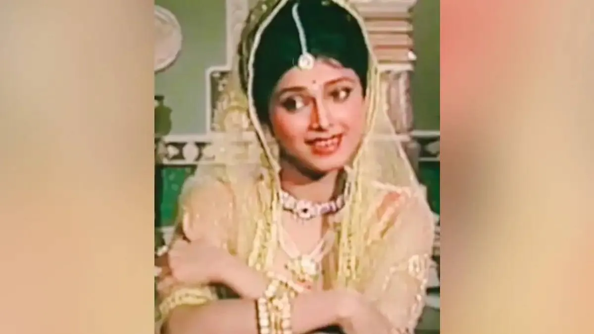 varsha usgaonkar- India TV Hindi