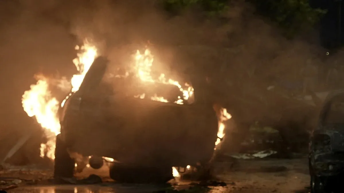 Pakistan Car Blast- India TV Hindi