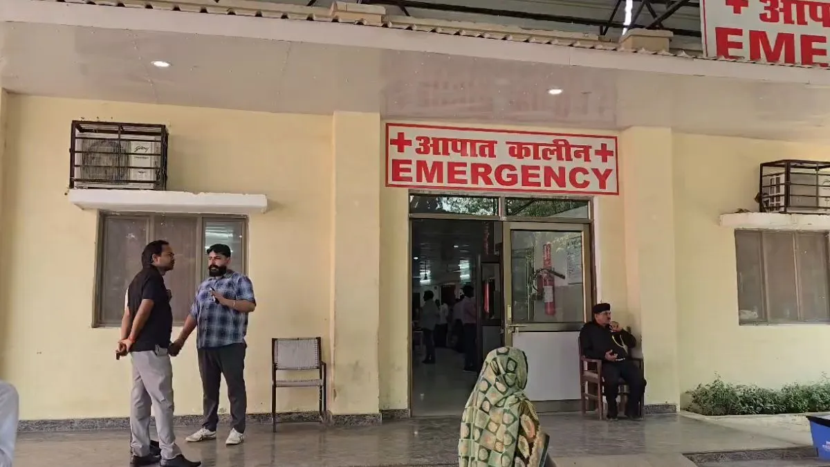 husband cuts wife nose- India TV Hindi