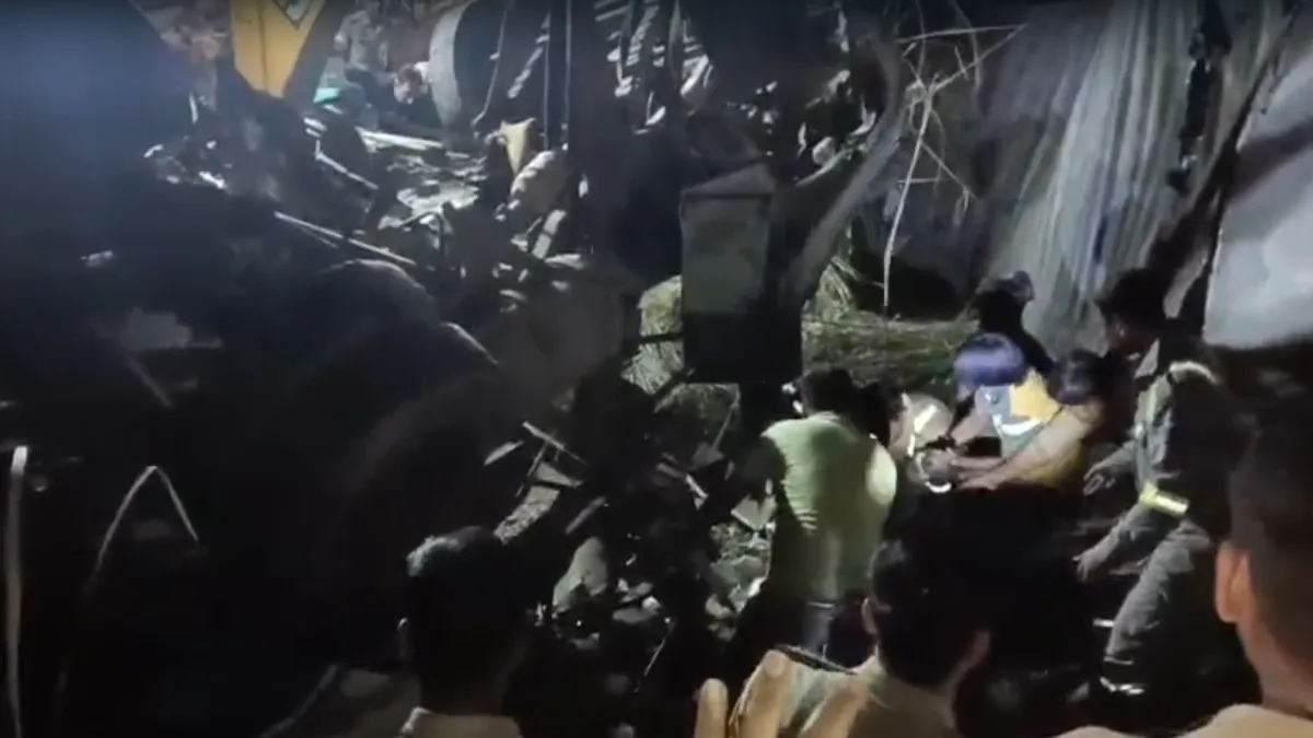 हापुड़ में सड़क हादसा- India TV Hindi