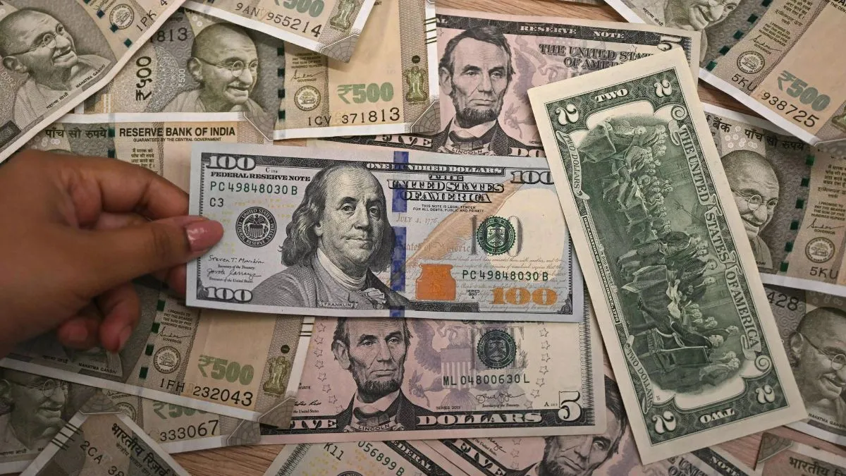 indian rupee, rupee, indian currency, Interbank Foreign Exchange Market, dollar index, crude oil pri- India TV Hindi