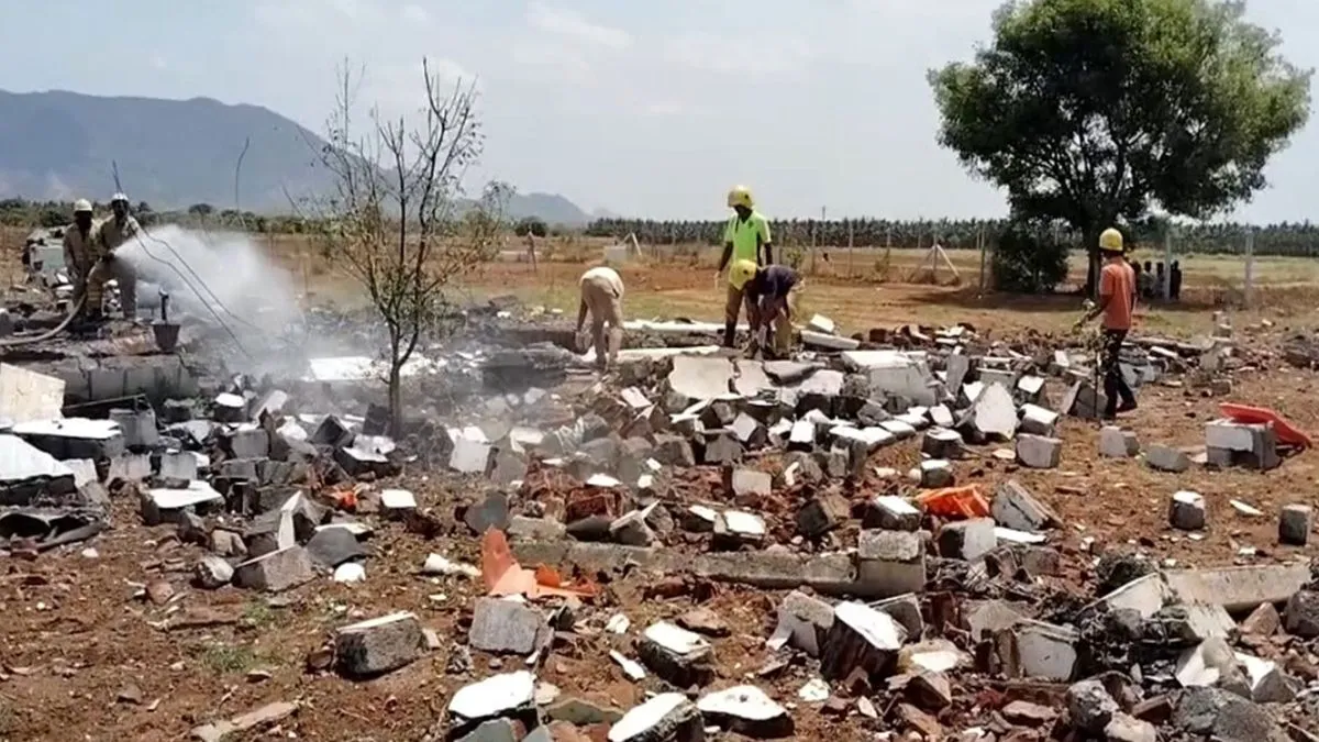 Tamil Nadu cracker factory blast, Theni firecracker explosion, Kambam factory accident- India TV Hindi