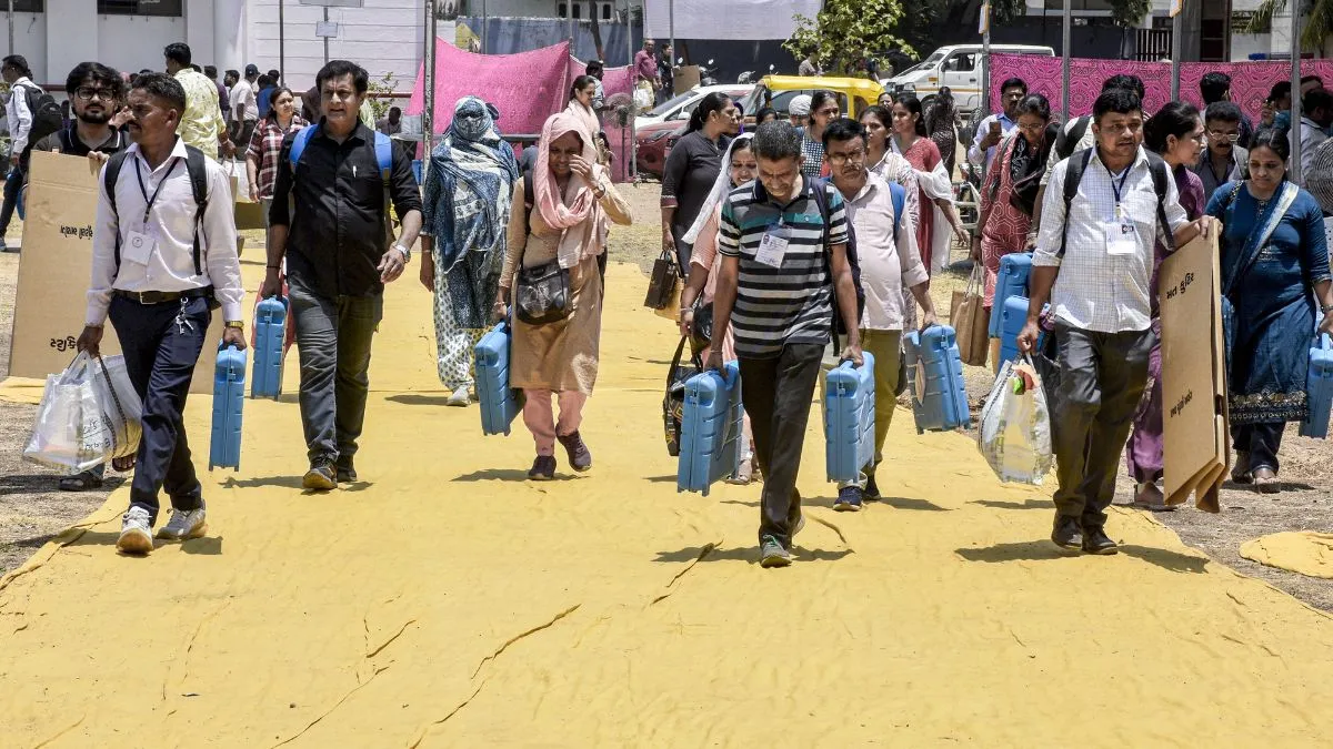 गुजरात में स्थानीय निकाय चुनाव संपन्न।- India TV Hindi