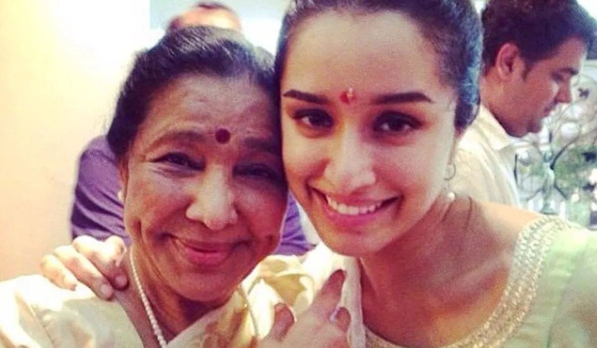 Asha Bhosle shraddha kapoor relation- India TV Hindi