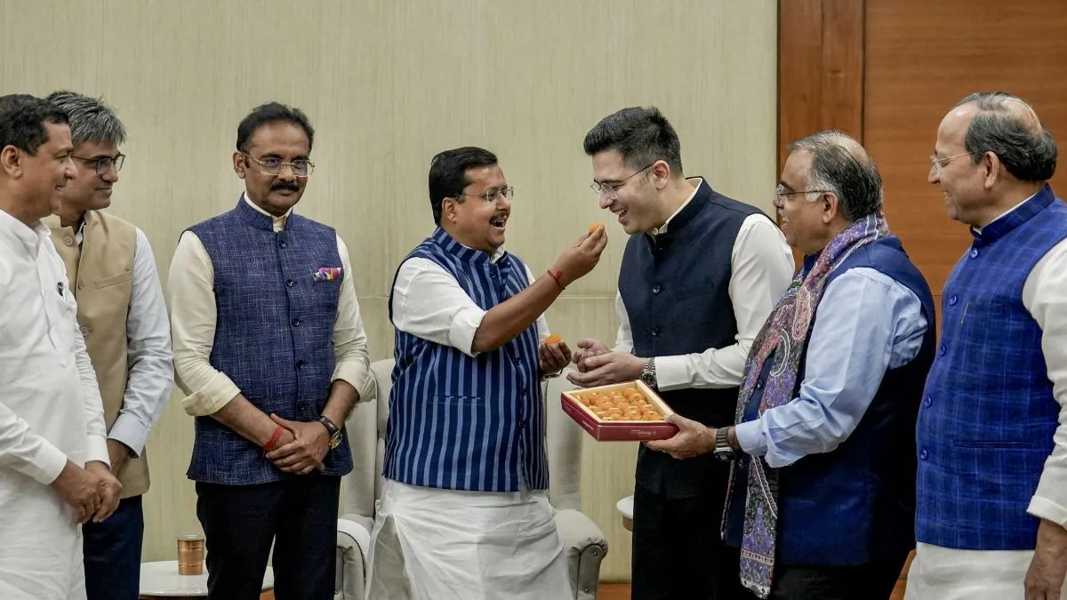 बीजेपी दफ्तर में...- India TV Hindi