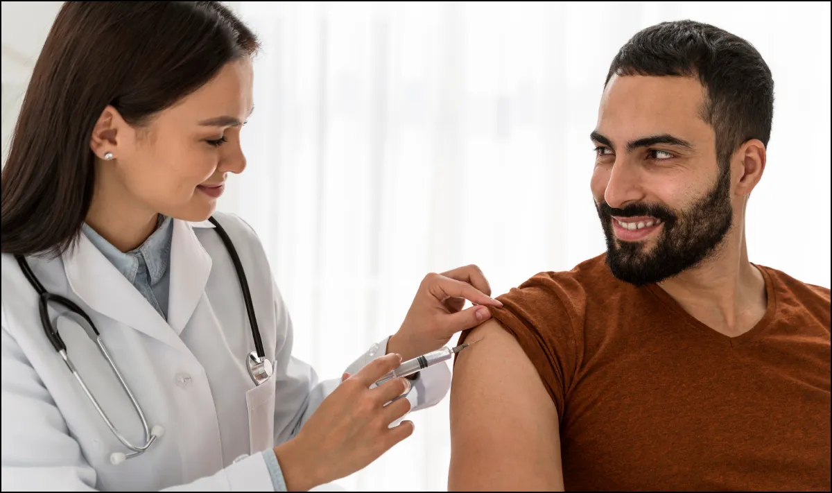 युवाओं के लिए जरूरी टीका- India TV Hindi