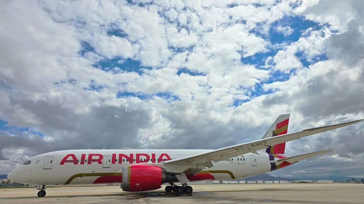 foreign travel, foreign travel expenses, rbi, reserve bank of india, Liberalized Remittance Scheme, - India TV Hindi
