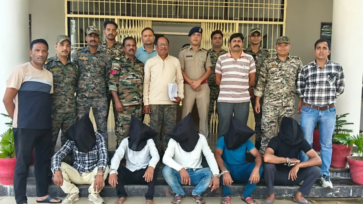 Balaghat Murder Accused- India TV Hindi