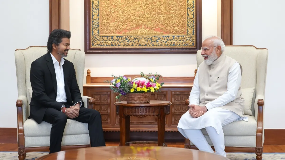 सीएम सी जोसेफ विजय और पीएम मोदी- India TV Hindi