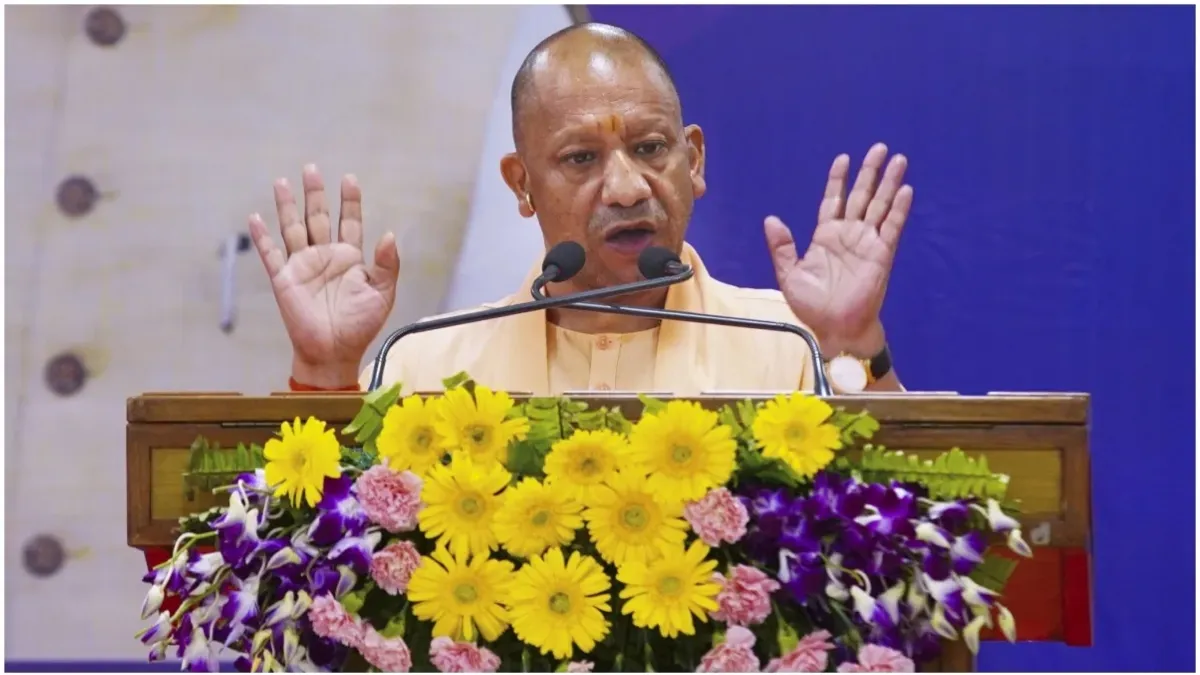 cm yogi govt pradhan administrator- India TV Hindi