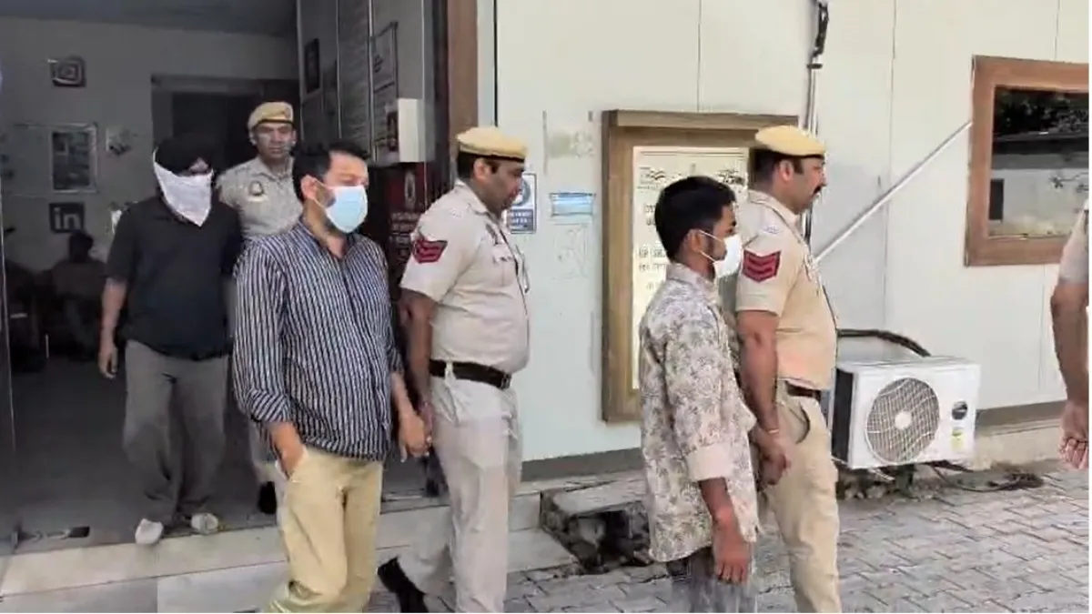 Delhi Police busted interstate online investment fraud racket - India TV Hindi