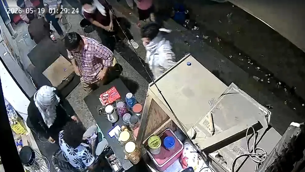ग्रेटर नोएडा में टी...- India TV Hindi