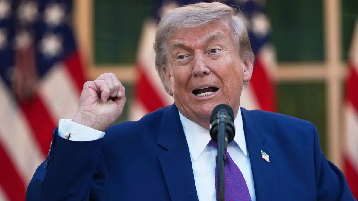 Donald Trump attack on iran- India TV Hindi