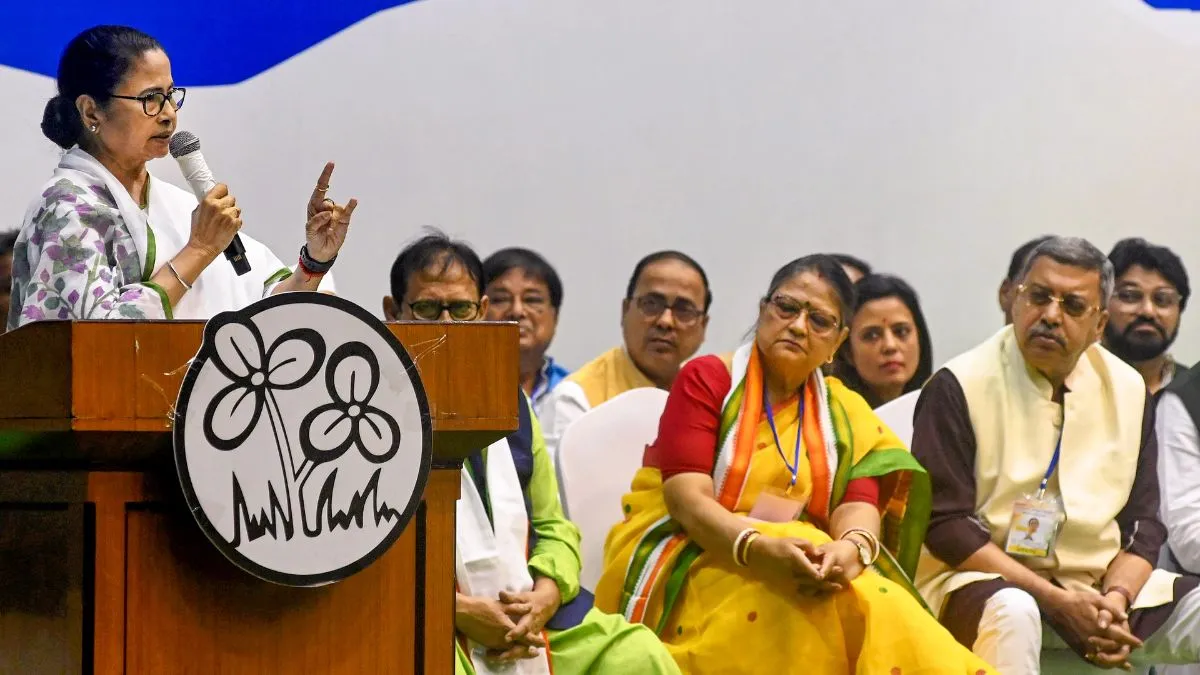 Kakoli Ghosh Dastidar, Kalyan Banerjee controversy, TMC internal conflict, Trinamool Congress news- India TV Hindi