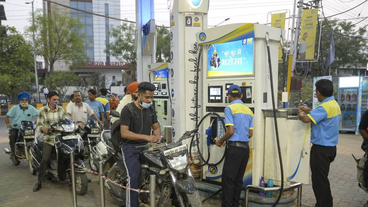 petrol, petrol price, diesel, diesel price, oil marketing companies, Indian Oil Corporation, IOCL, B- India TV Hindi