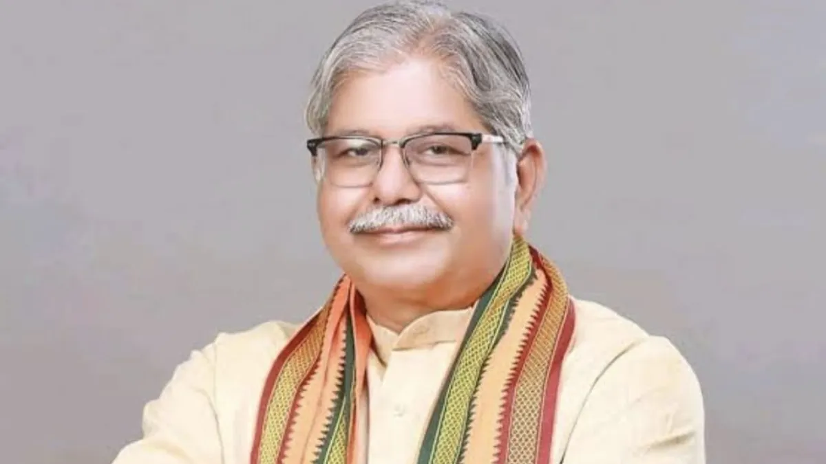 Raipur Former Assembly Speaker Dharamlal Kaushik robbed- India TV Hindi