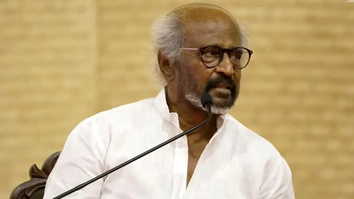 rajnikant with sri sri ravishankar- India TV Hindi