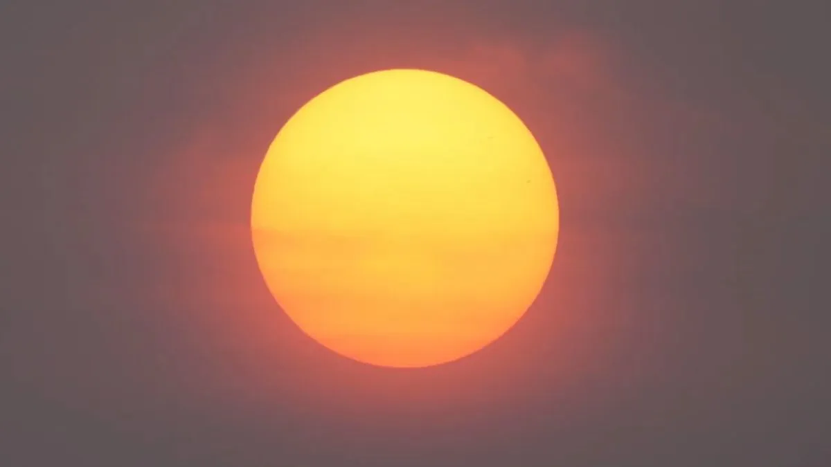 Why Sun Appears Reddish, Reddish Sun, Reddish Sun Facts, Rayleigh Scattering, Trending GK Quiz- India TV Hindi