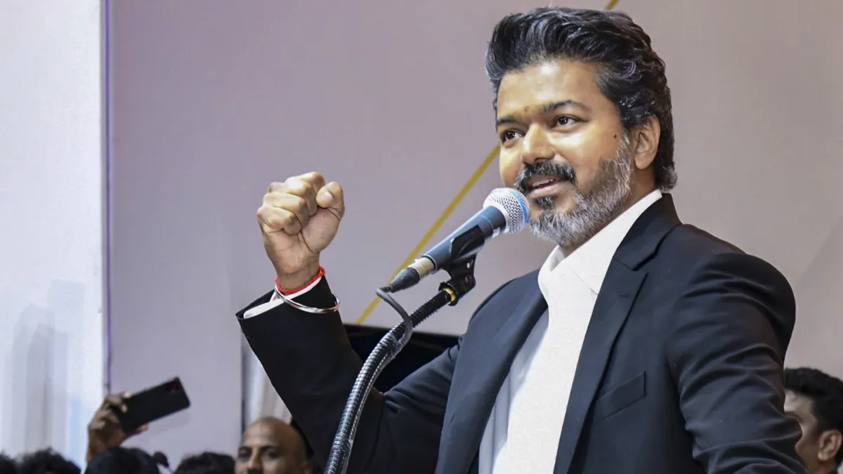 Tamil Nadu cm Joseph Vijay orders to close liquor shop- India TV Hindi