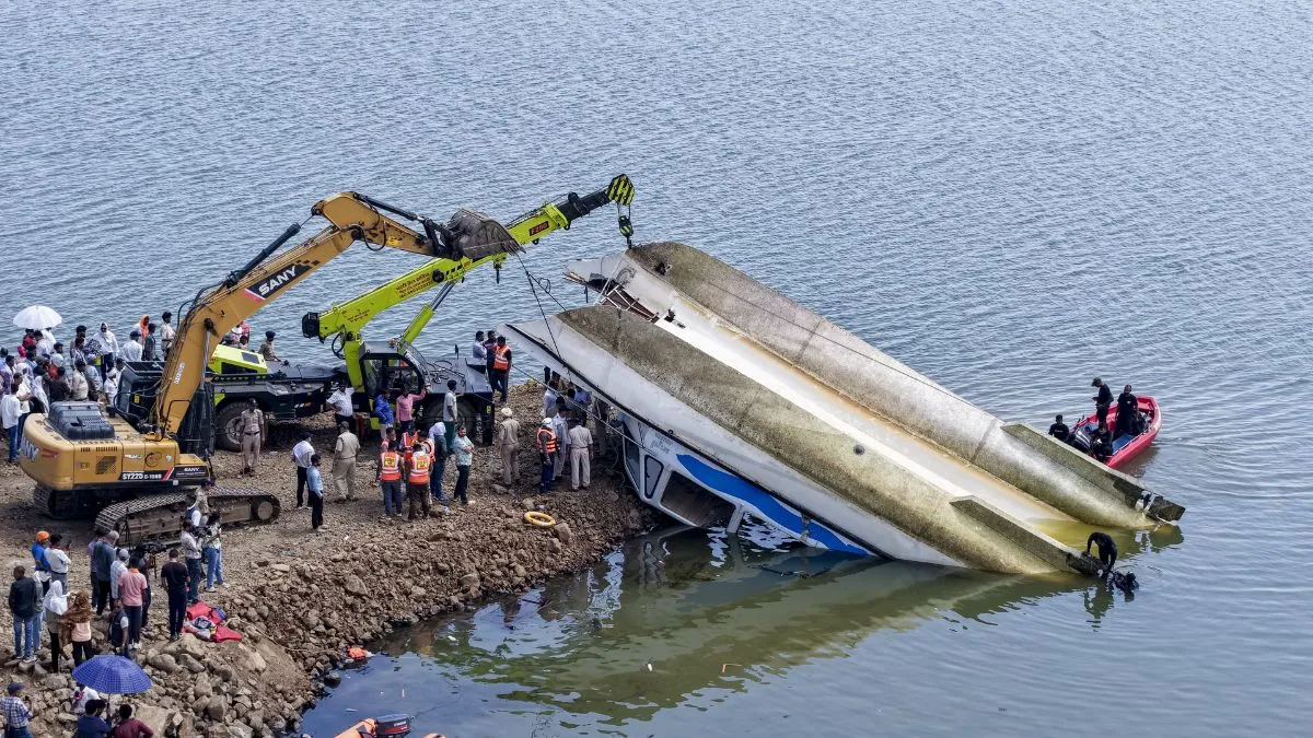 Bargi cruise accident- India TV Hindi
