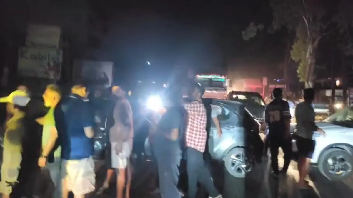 up electricity protest- India TV Hindi