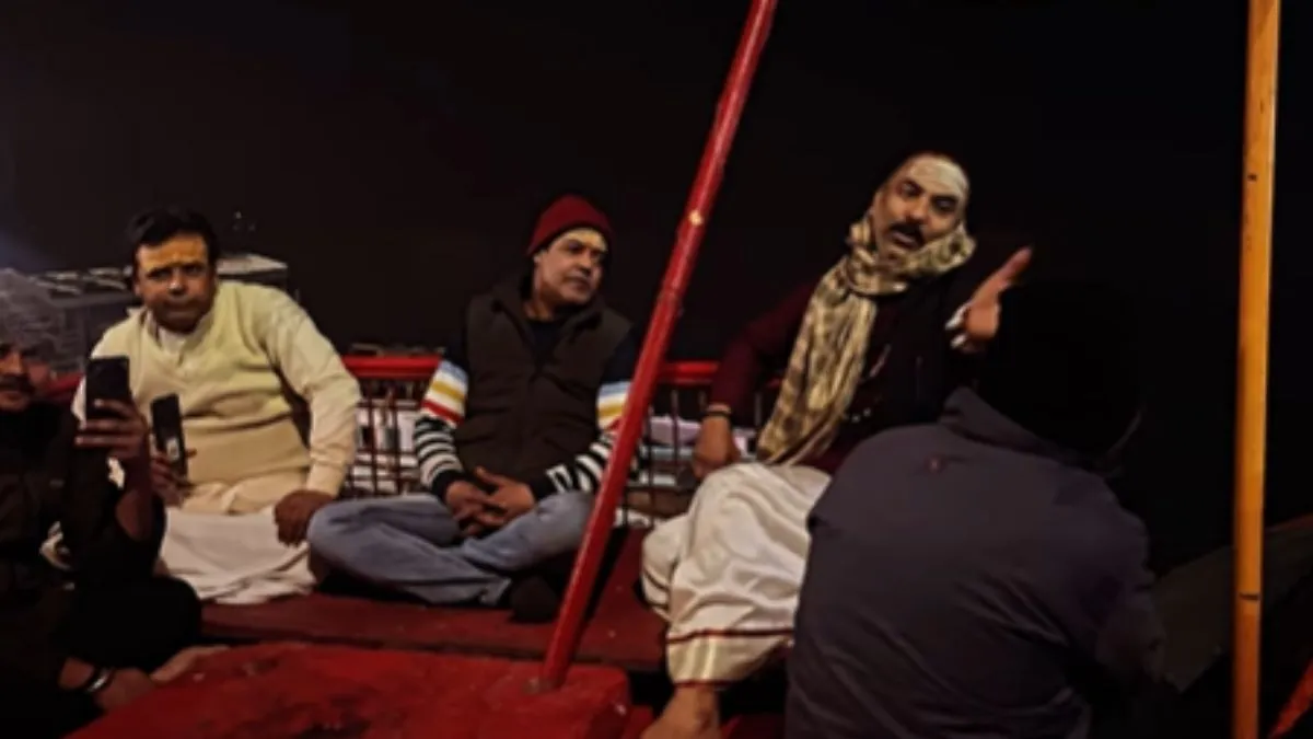 Banaras Ghat Video, Kashi Ganga Ghat Video, Jaroori Tha Rahat Fateh Ali Khan, Viral Video, Aaj Ka Vi- India TV Hindi
