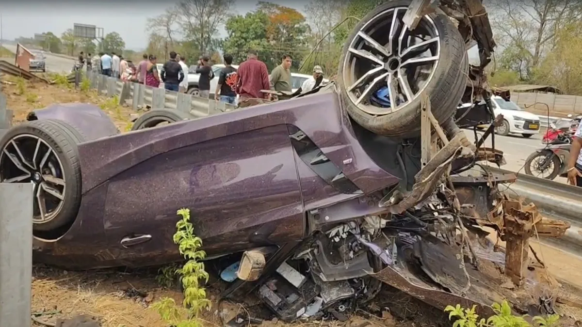 BMW car accident- India TV Hindi