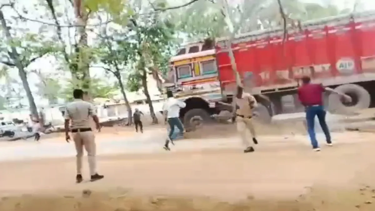 ट्रक ने बच्चे की ली जान- India TV Hindi