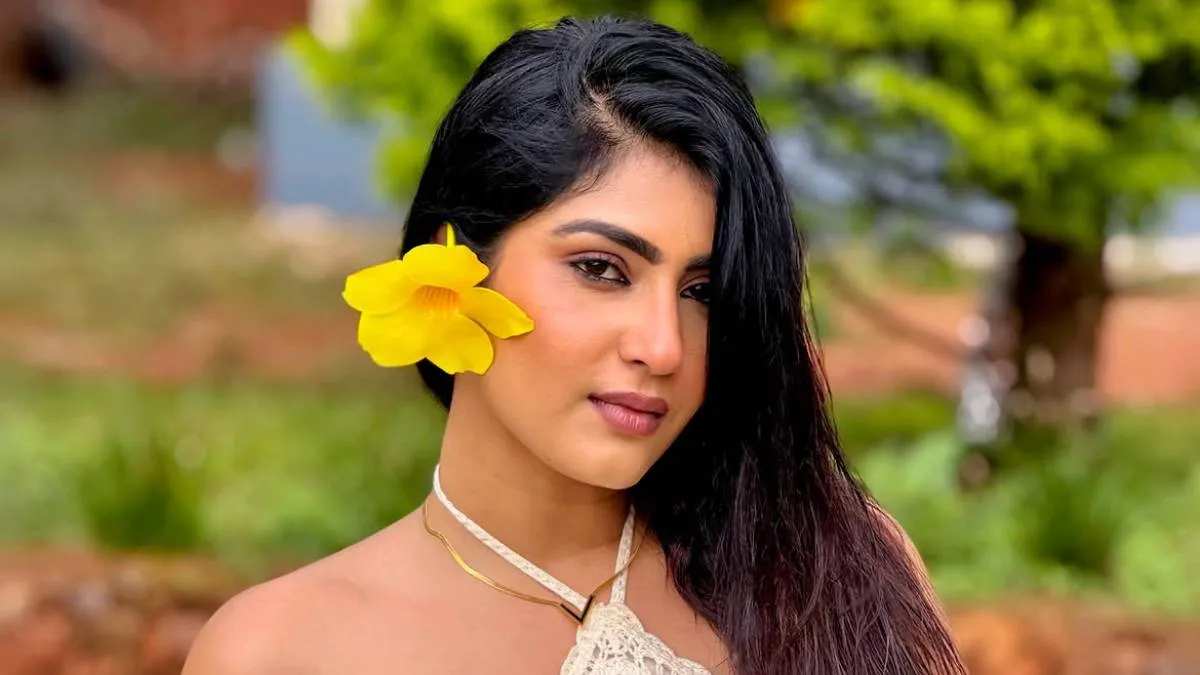 Divya Suresh- India TV Hindi