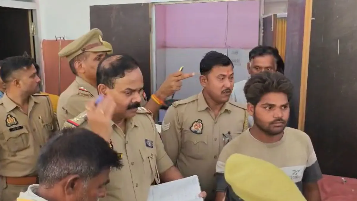 Son Shoots his Father- India TV Hindi