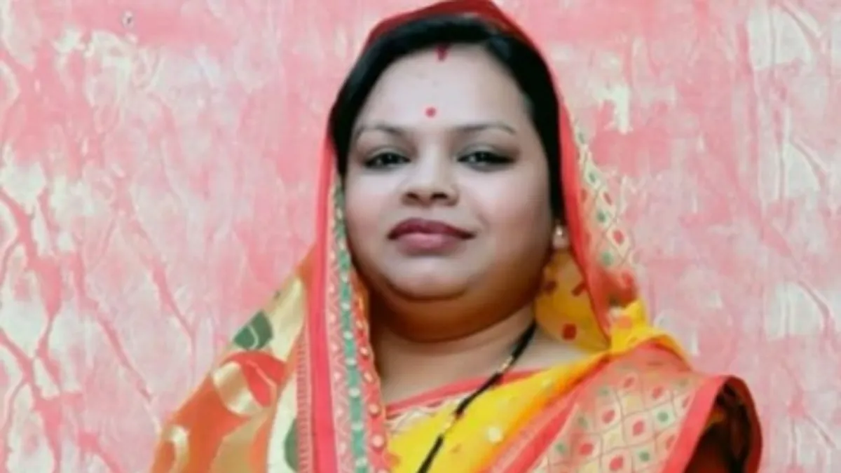 मृतिका संगीता रजक- India TV Hindi