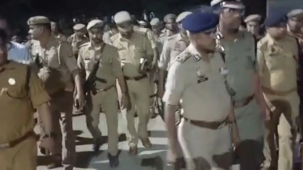 Police reached the spot after the murder in Sant Kabir Nagar- India TV Hindi