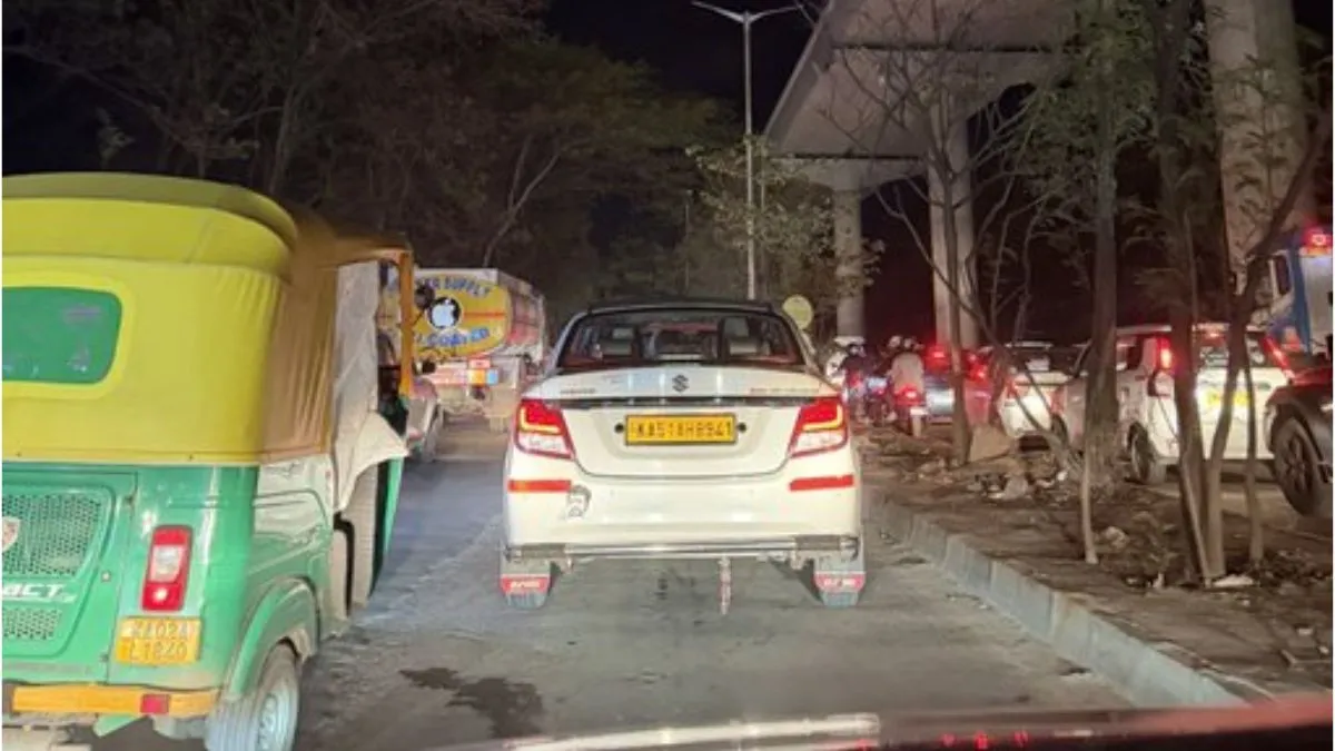 Benglauru Traffic Jam Video, Bengaluru Viral Video, Aaj Ka Viral Video, Viral News, Viral Video - India TV Hindi