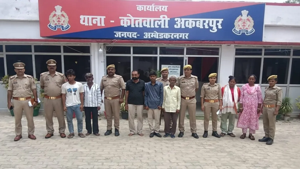 पुलिस ने अंतरराज्यीय...- India TV Hindi