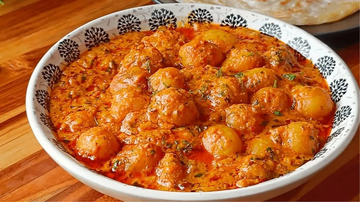 बारिश के मौसम में घर पर बनाएं ढाबा स्टाइल दम आलू, स्वाद ऐसा कि ऊंगलियां चाटते रह जाएं घर वाले- India TV Hindi