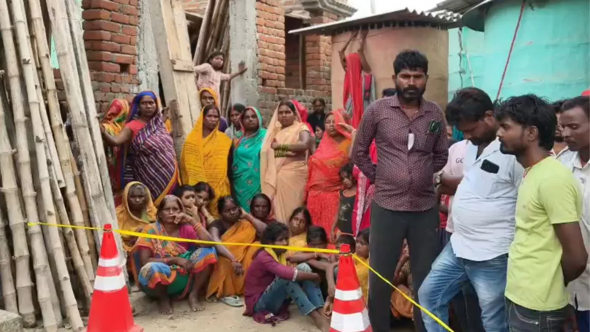 बगहा में दहेज हत्या का आरोप, बेड पर मिला शव, 2 महीने पहले हुई थी शादी - India TV Hindi