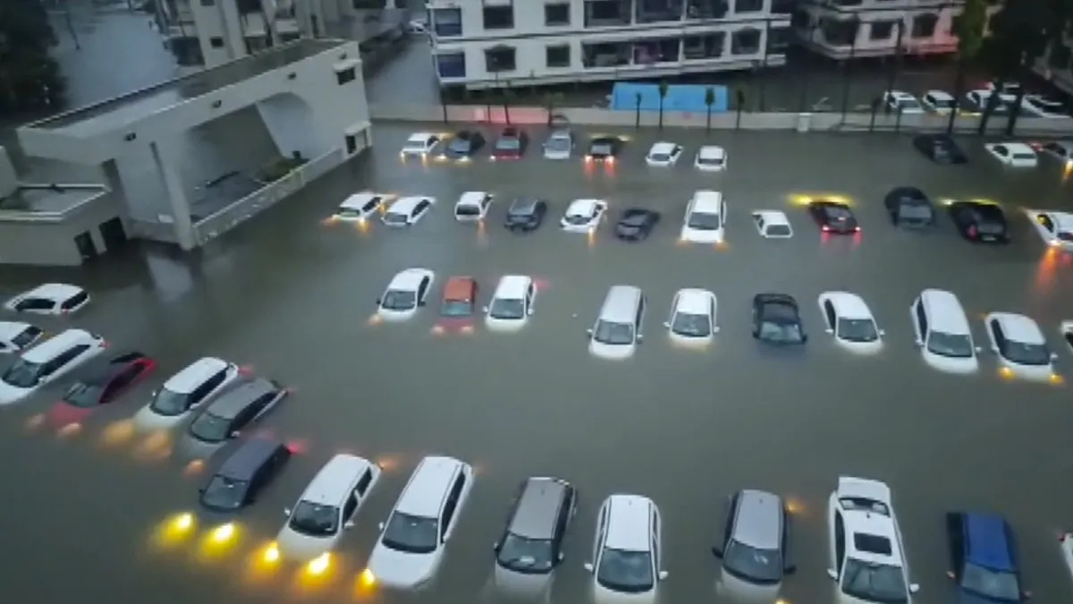 gujarat heavy rain- India TV Hindi