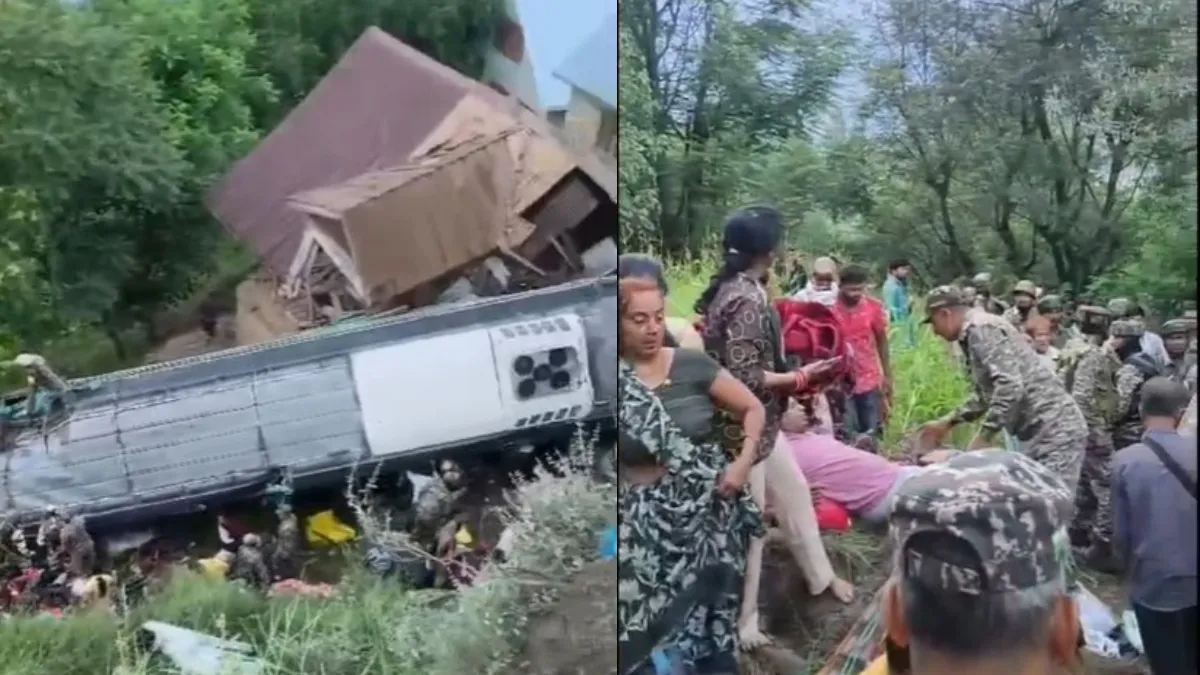 Ganderbal Amarnath Yatra Bus Overturned- India TV Hindi
