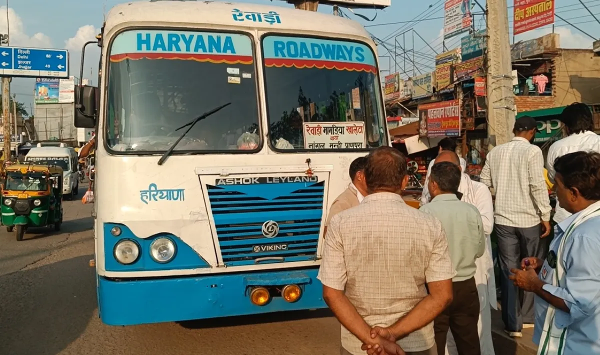 Bus- India TV Hindi