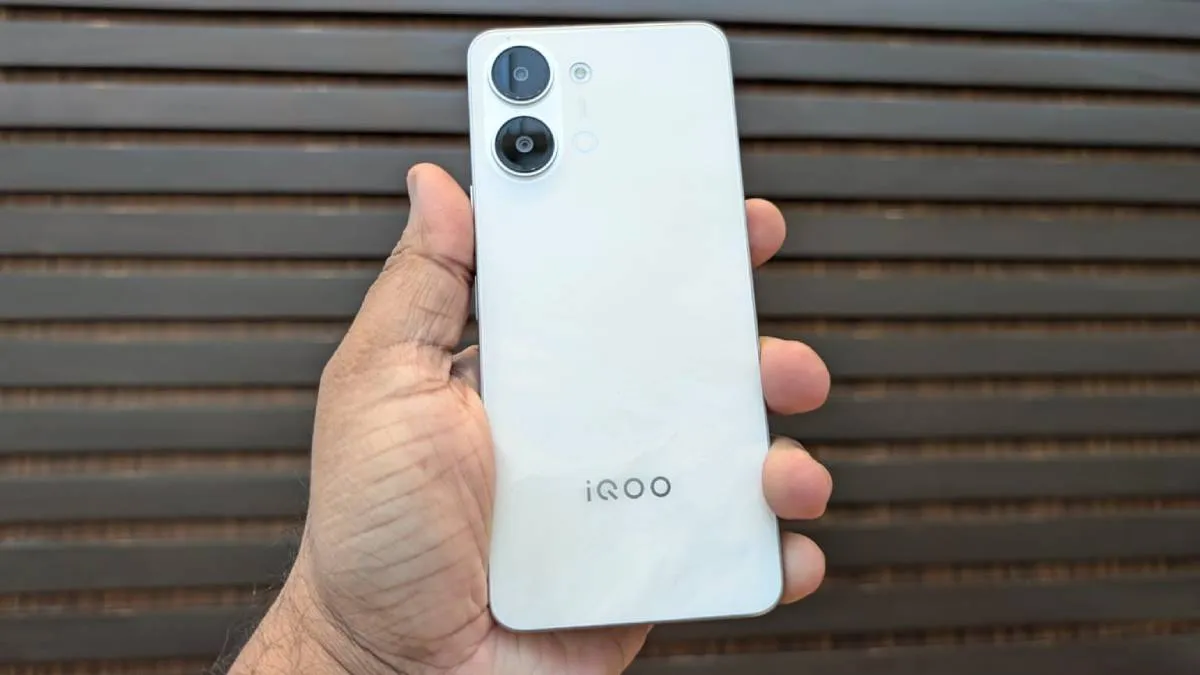 iQOO Z11 Lite 5G- India TV Hindi