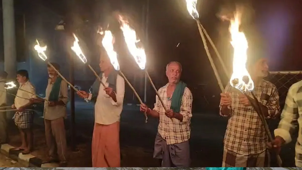 कर्नाटक के मंड्या...- India TV Hindi