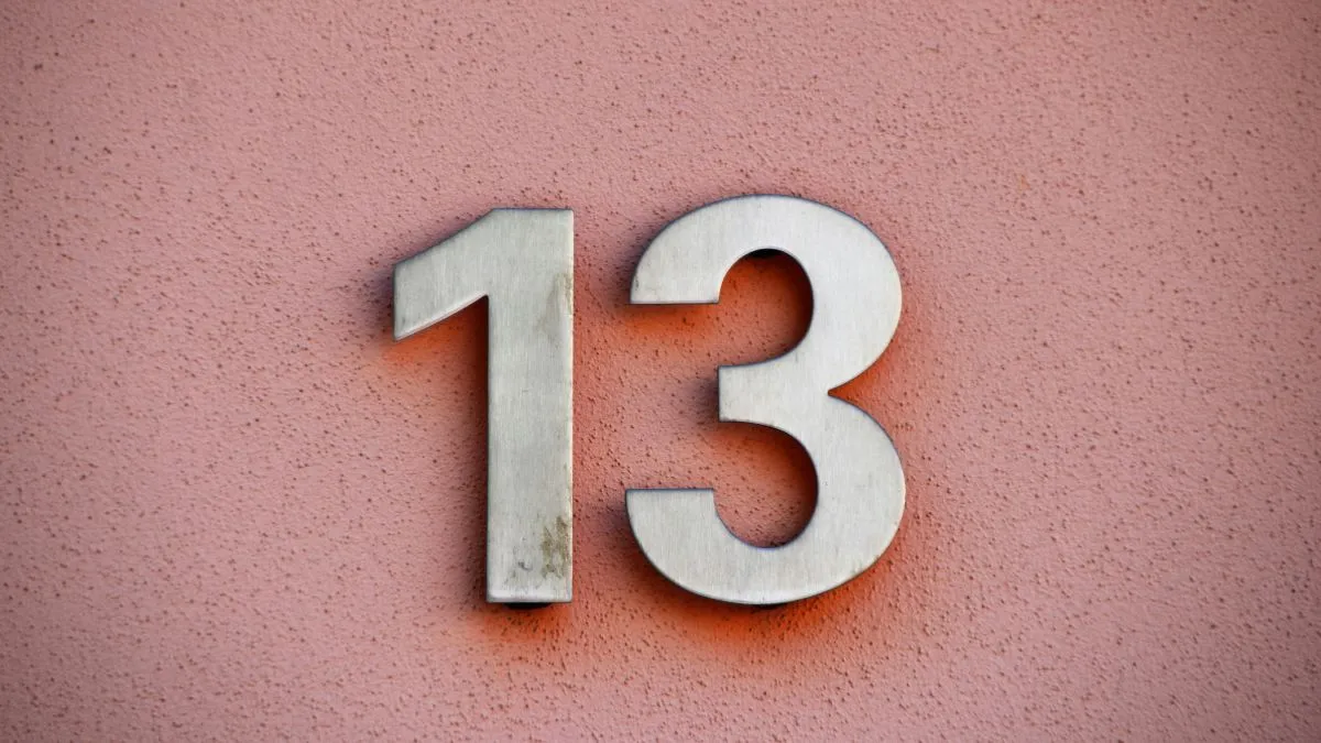Number 13 Se Judi Manyatayain- India TV Hindi