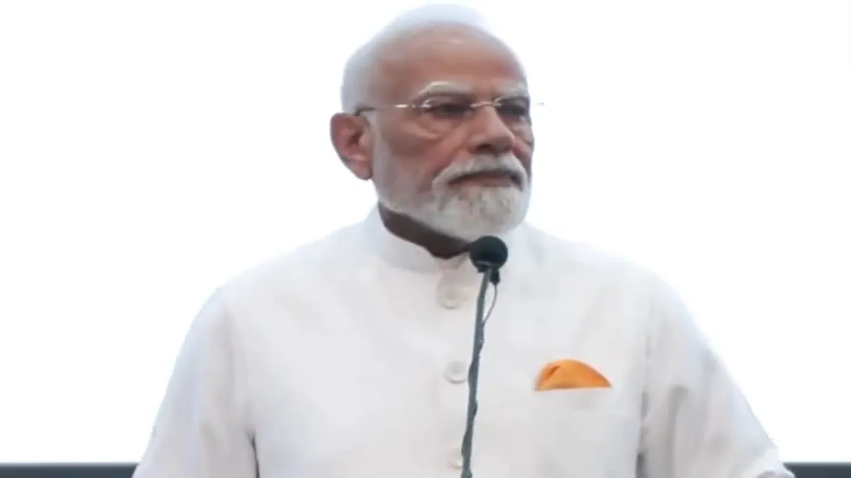 इंडोनेशिया की संसद में बोलते हुए पीएम मोदी- India TV Hindi