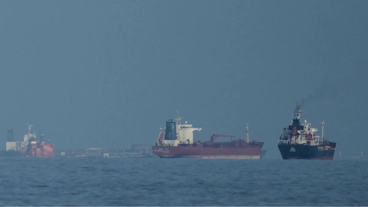 India Iran Protest, Strait of Hormuz, Indian Sailors, Commercial Ship Attack- India TV Hindi