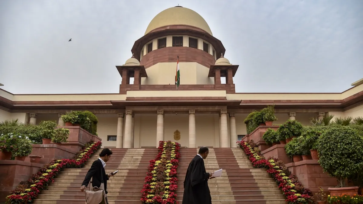 supreme court ruckus arrest- India TV Hindi